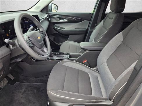 Used 2025 Chevrolet TrailBlazer LT image 15