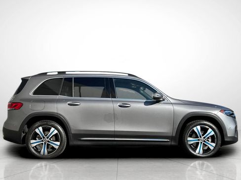 Certified 2023 Mercedes-Benz EQB 250+ w/ Exclusive Package image 25