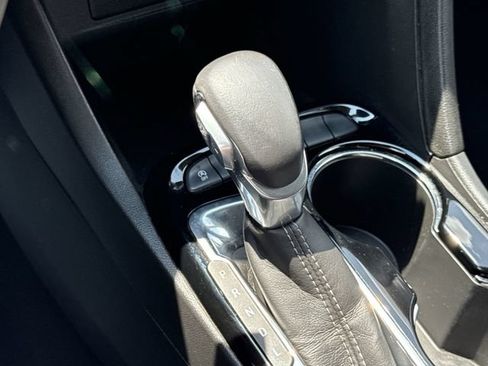 Certified 2020 Buick Encore GX Select FWD image 15