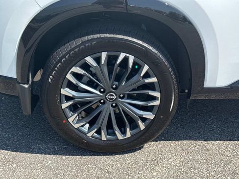 New 2026 Nissan Rogue Platinum AWD/4WD image 11