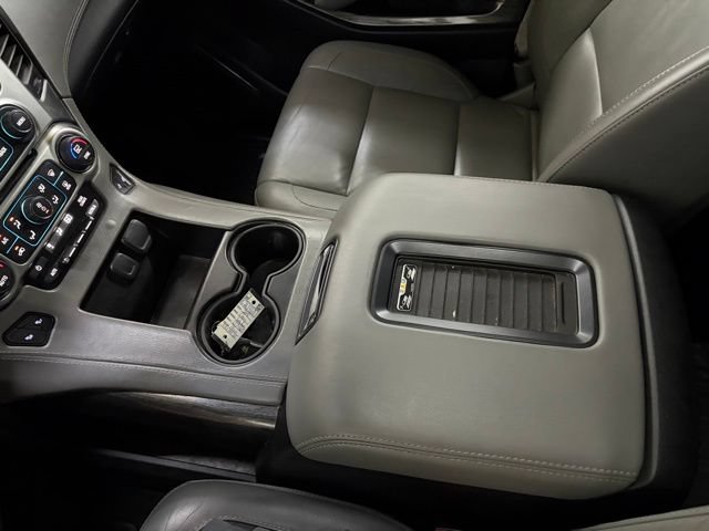 Used 2015 Chevrolet Suburban LT AWD/4WD image 43
