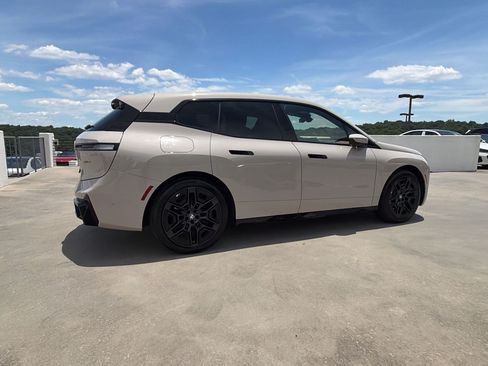 Used 2026 BMW iX xDrive45 AWD/4WD image 25