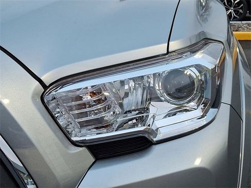 Certified 2023 Toyota Tacoma SR5 image 14