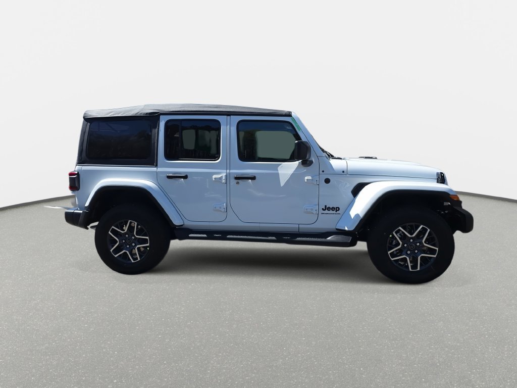 New 2026 Jeep Wrangler Unlimited Sahara AWD/4WD image 4