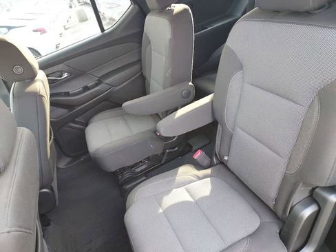 Certified 2023 Chevrolet Traverse LT image 26