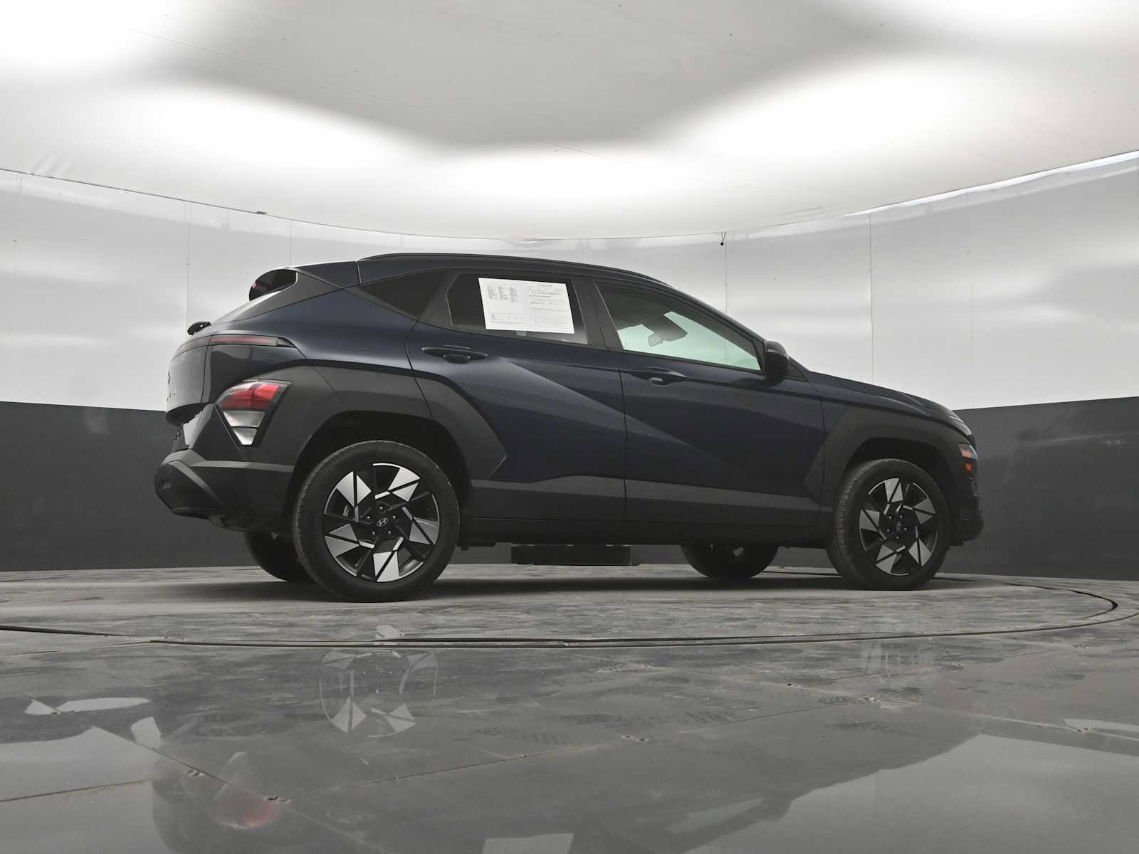 Used 2024 Hyundai Kona SEL AWD/4WD image 43