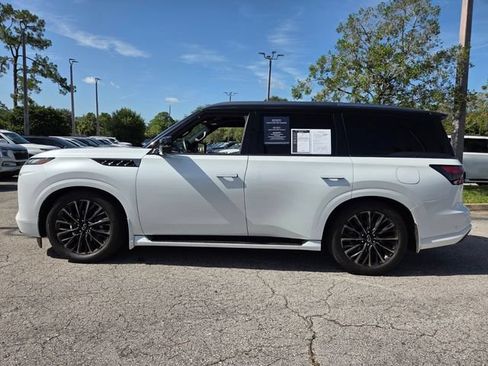 Certified 2025 INFINITI QX80 Autograph AWD/4WD image 4