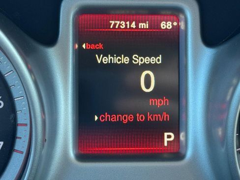 Used 2020 Dodge Journey SE w/ Blacktop Package image 14