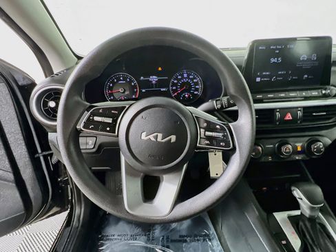 Used 2024 Kia Forte LXS FWD image 18