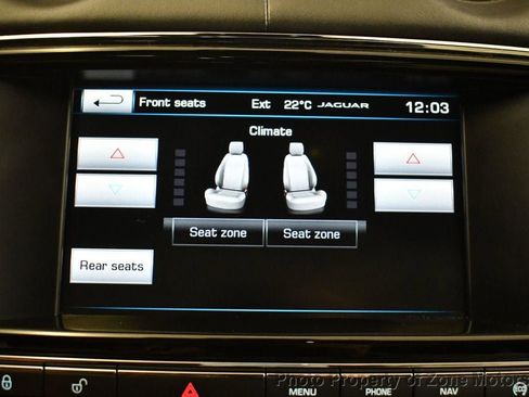 Used 2015 Jaguar XJ image 47