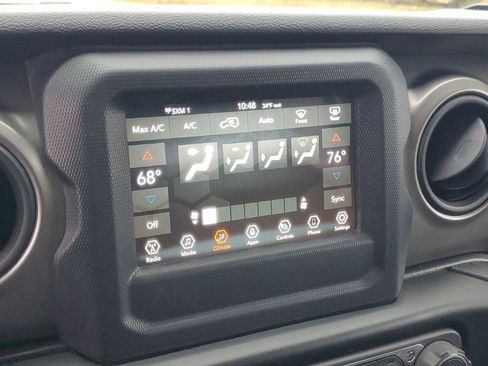 Used 2021 Jeep Wrangler Unlimited Willys image 20