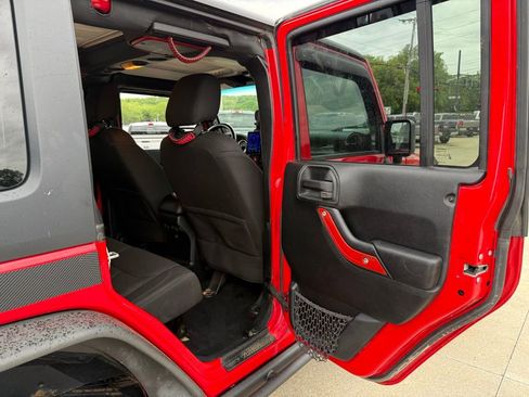 Used 2016 Jeep Wrangler Unlimited Sport w/ Quick Order Package 24S AWD/4WD image 48