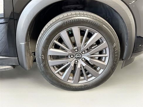 Used 2023 Nissan Pathfinder SL w/ SL Premium Package FWD image 35