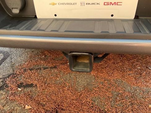 Used 2021 Chevrolet Colorado LT w/ Safety Package AWD/4WD image 7