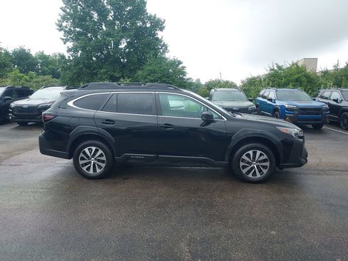 Certified 2023 Subaru Outback Premium AWD/4WD image 10
