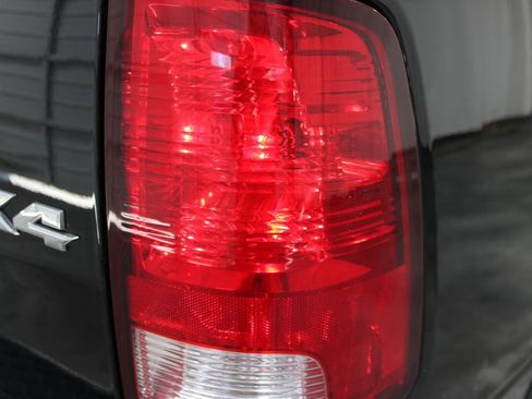 Used 2024 RAM 1500 Classic SLT image 26