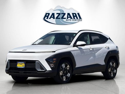 Used 2025 Hyundai Kona SEL image 7