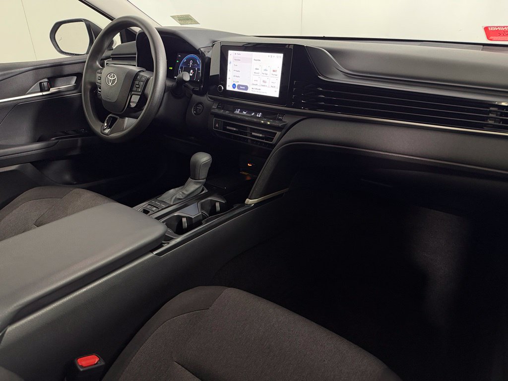 Used 2026 Toyota Camry LE FWD image 14