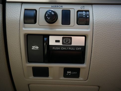 Used 2013 Subaru Outback 2.5i Premium AWD/4WD image 26