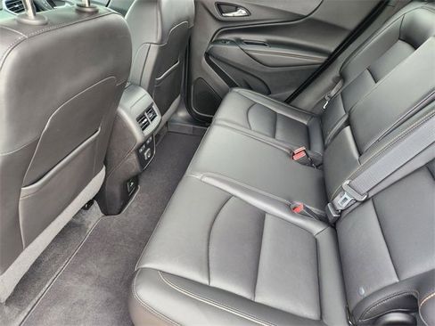 Used 2019 Chevrolet Equinox Premier image 32