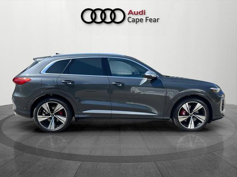 New 2026 Audi SQ5 Premium Plus AWD/4WD image 6