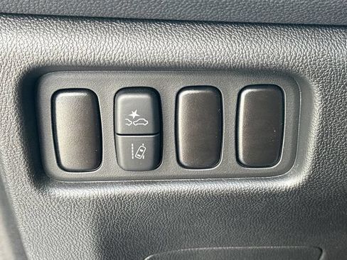 Used 2025 Mitsubishi Outlander Sport ES AWD/4WD image 20
