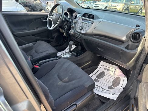 Used 2011 Honda Fit Sport image 18