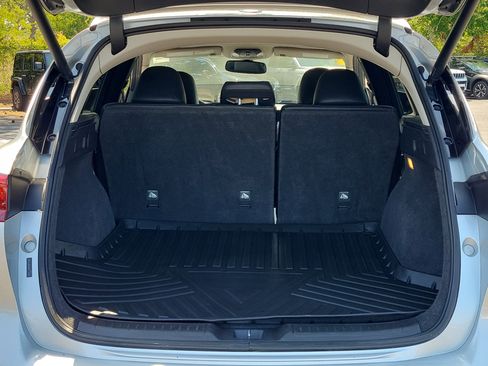 Used 2021 INFINITI QX50 Luxe FWD image 12