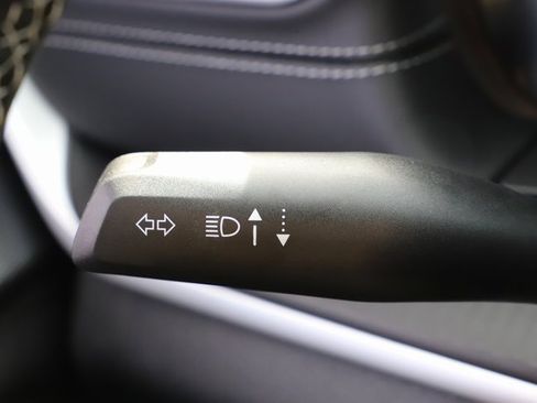 New 2025 Jeep Grand Cherokee L Laredo image 35