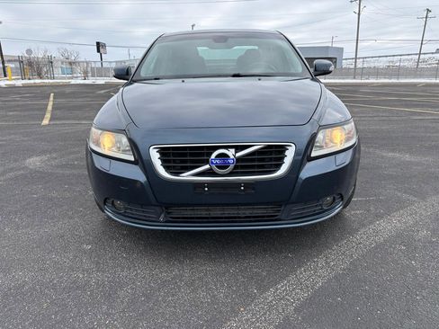 Used 2011 Volvo S40 T5 w/ Preferred Pkg image 5