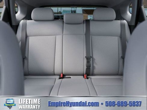 New 2026 Hyundai Kona SE image 12