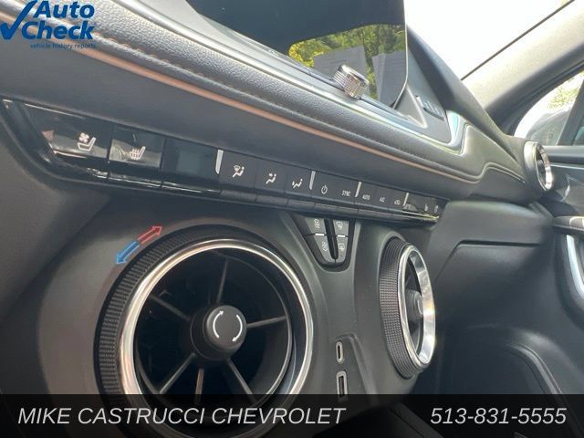 Used 2021 Chevrolet Blazer Premier w/ Driver Confidence II Package FWD image 8