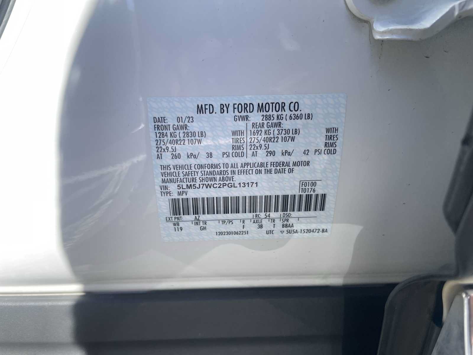 Used 2023 Lincoln Aviator Reserve w/ Equipment Group 201A RWD image 27