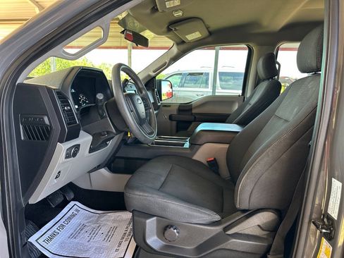Used 2018 Ford F150 XL w/ Equipment Group 101A Mid AWD/4WD image 10