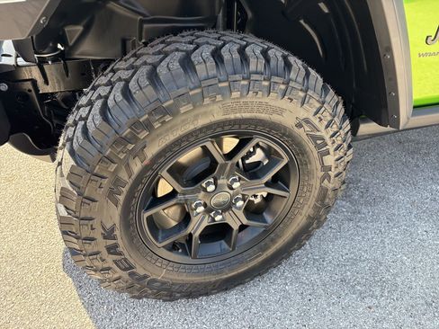 New 2026 Jeep Wrangler Unlimited Sport AWD/4WD image 29