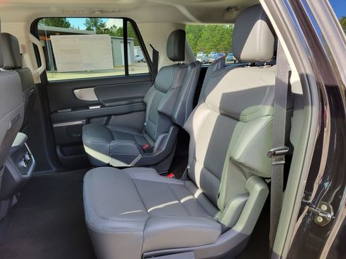 New 2026 Ford Expedition Max Active image 16