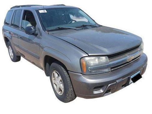Used 2005 Chevrolet TrailBlazer LS w/ LS Preferred Equipment Group AWD/4WD image 8