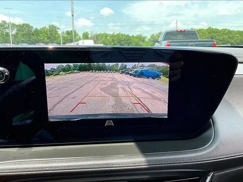 Used 2025 Buick Encore GX Sport Touring FWD image 14