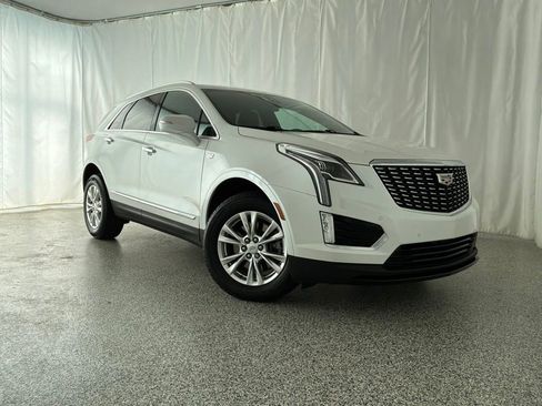 Used 2022 Cadillac XT5 Luxury w/ LPO, Floor Liner Package AWD/4WD image 1