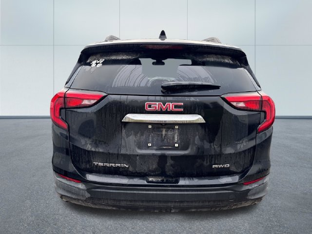 Used 2021 GMC Terrain SLE w/ Driver Convenience Package AWD/4WD image 3