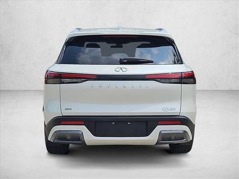 Used 2023 INFINITI QX60 Sensory w/ Vision Package AWD/4WD image 7
