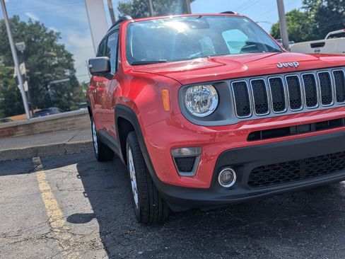 Used 2021 Jeep Renegade Limited AWD/4WD image 10