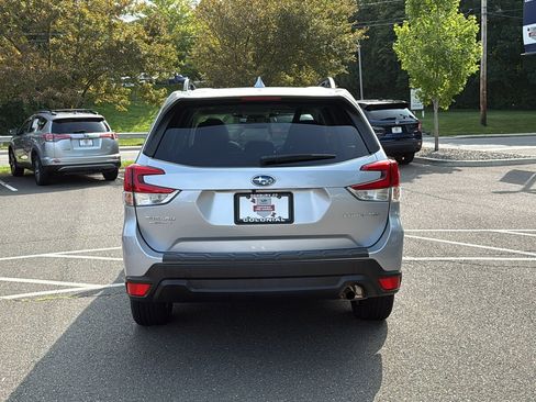 Certified 2023 Subaru Forester Premium AWD/4WD image 7