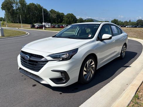 Certified 2025 Subaru Legacy Limited AWD/4WD image 3