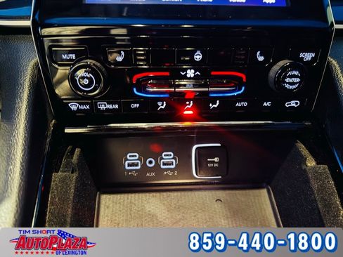 Used 2022 Jeep Grand Cherokee L Laredo w/ Luxury Tech Group I image 34