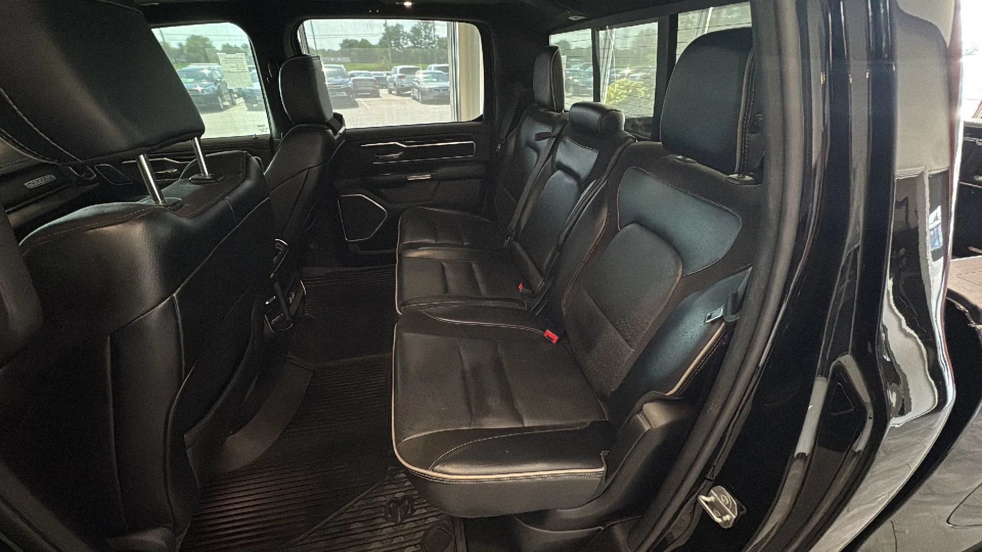 Used 2021 RAM 1500 Laramie AWD/4WD image 28