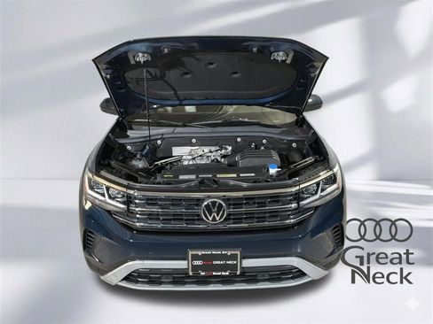 Used 2022 Volkswagen Atlas SE w/ Panoramic Sunroof Package AWD/4WD image 12