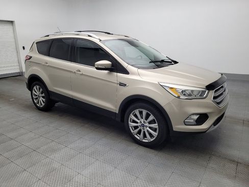 Used 2017 Ford Escape Titanium image 11