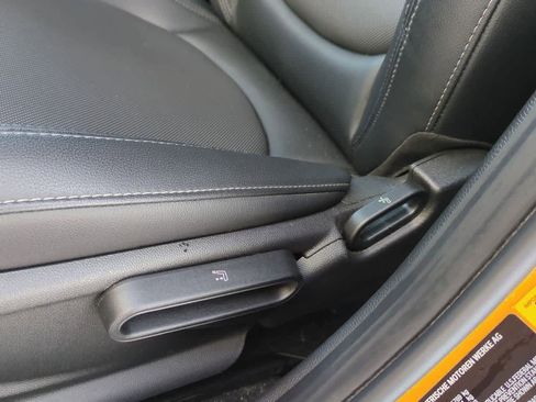 Used 2017 MINI Cooper S image 16