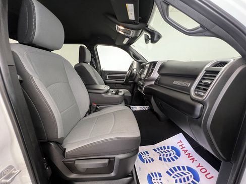 Used 2024 RAM 2500 Big Horn w/ Bed Utility Group image 9